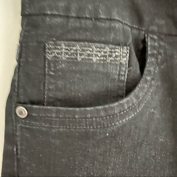 Golden Girls Black Denim Shorts Size 16 - Picture 5 of 8